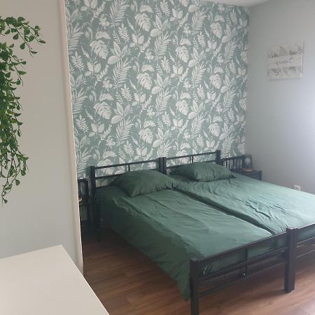 Appartement Le Refuge à Lurcy-Lévis Extérieur photo